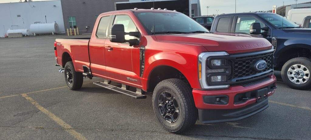 1 Ton Pickup Truck