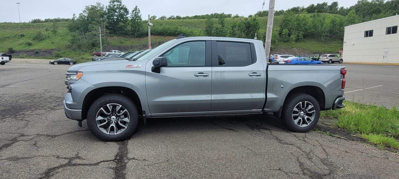 All You Need to Know About the 2024 Chevy Silverado - Truck Report Geeks