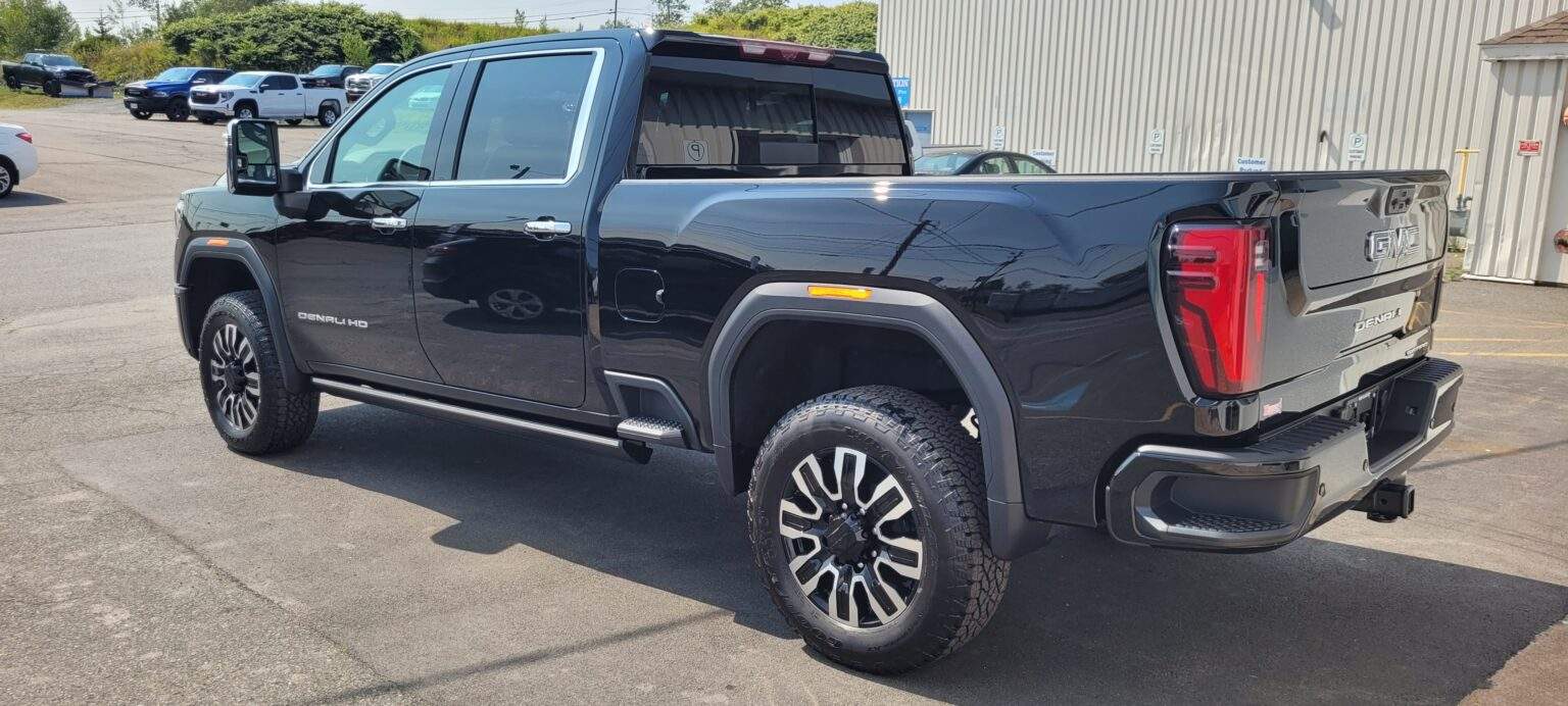 2025 Diesel Truck Reviews: The Best Picks - Truck Report Geeks