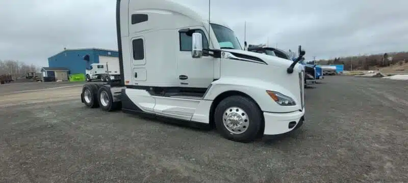 The 2024 Kenworth T680