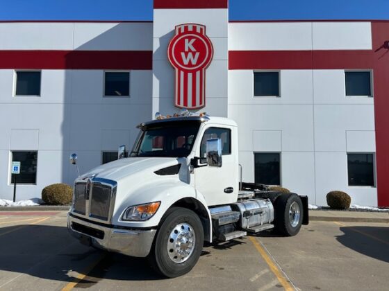 Kenworth T380