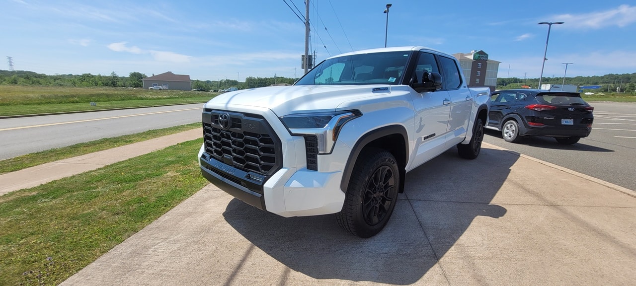 Best Engine for the 2025 Toyota Tundra for Towing: Full Breakdown ...